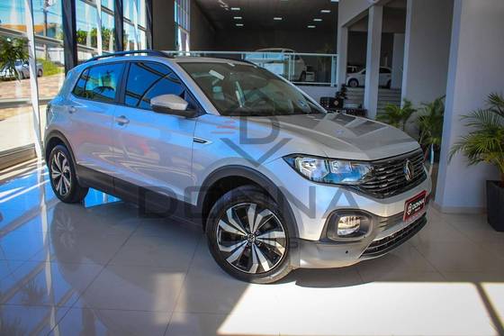 VOLKSWAGEN T-CROSS 1.0 200 TSI TOTAL FLEX COMFORTLINE AUTOMÁTICO